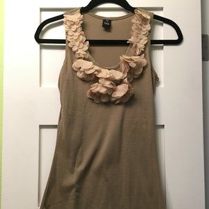 Oak Tank Top with Floral Neckline Detail